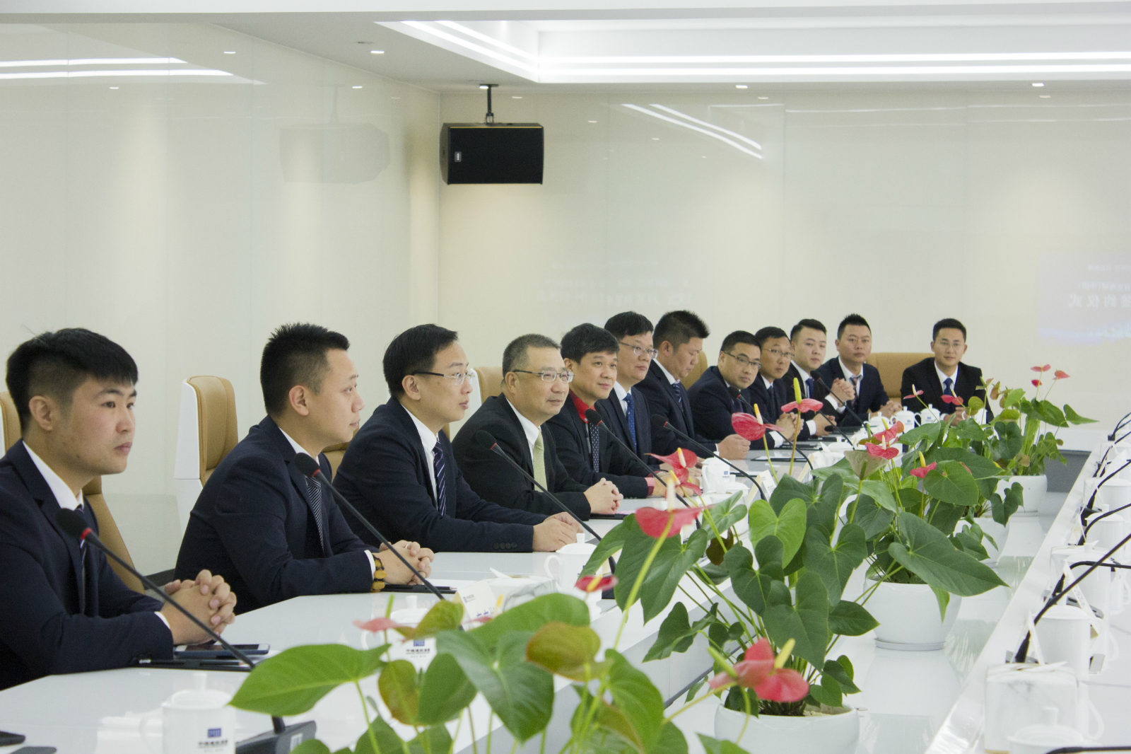 日立电梯与中垣建设集团举行战略合作签约仪式相关图片