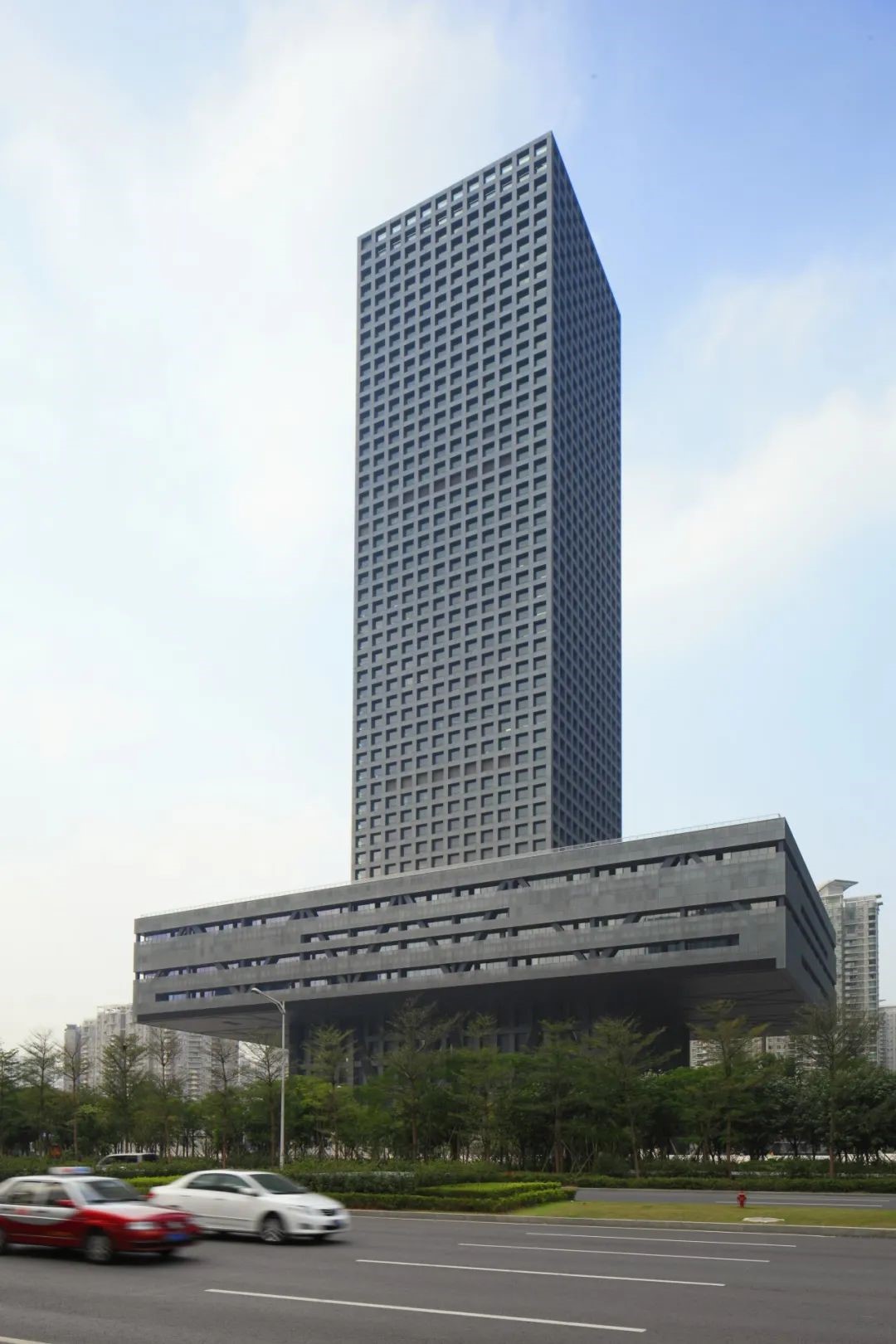 深圳经济特区成立40周年 日立电梯携手谱写“春天的故事”相关图片